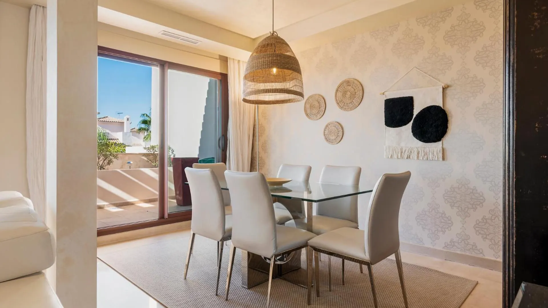 Stylish Apartment With Pool In Marbella By Costarentals - Ref M51
