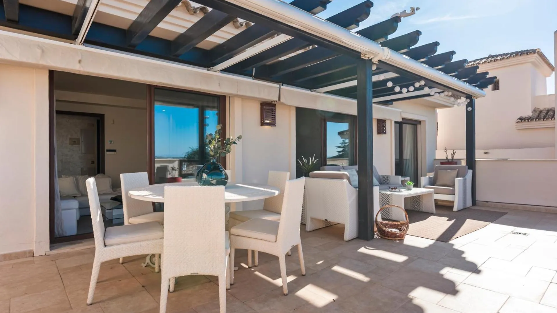 Stylish Apartment With Pool In Marbella By Costarentals - Ref M51
